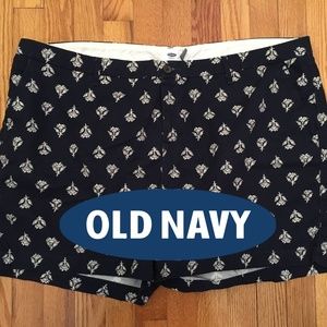 Old Navy Navy Floral Shorts size 20